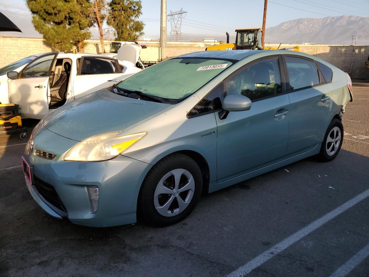 2013 TOYOTA PRIUS