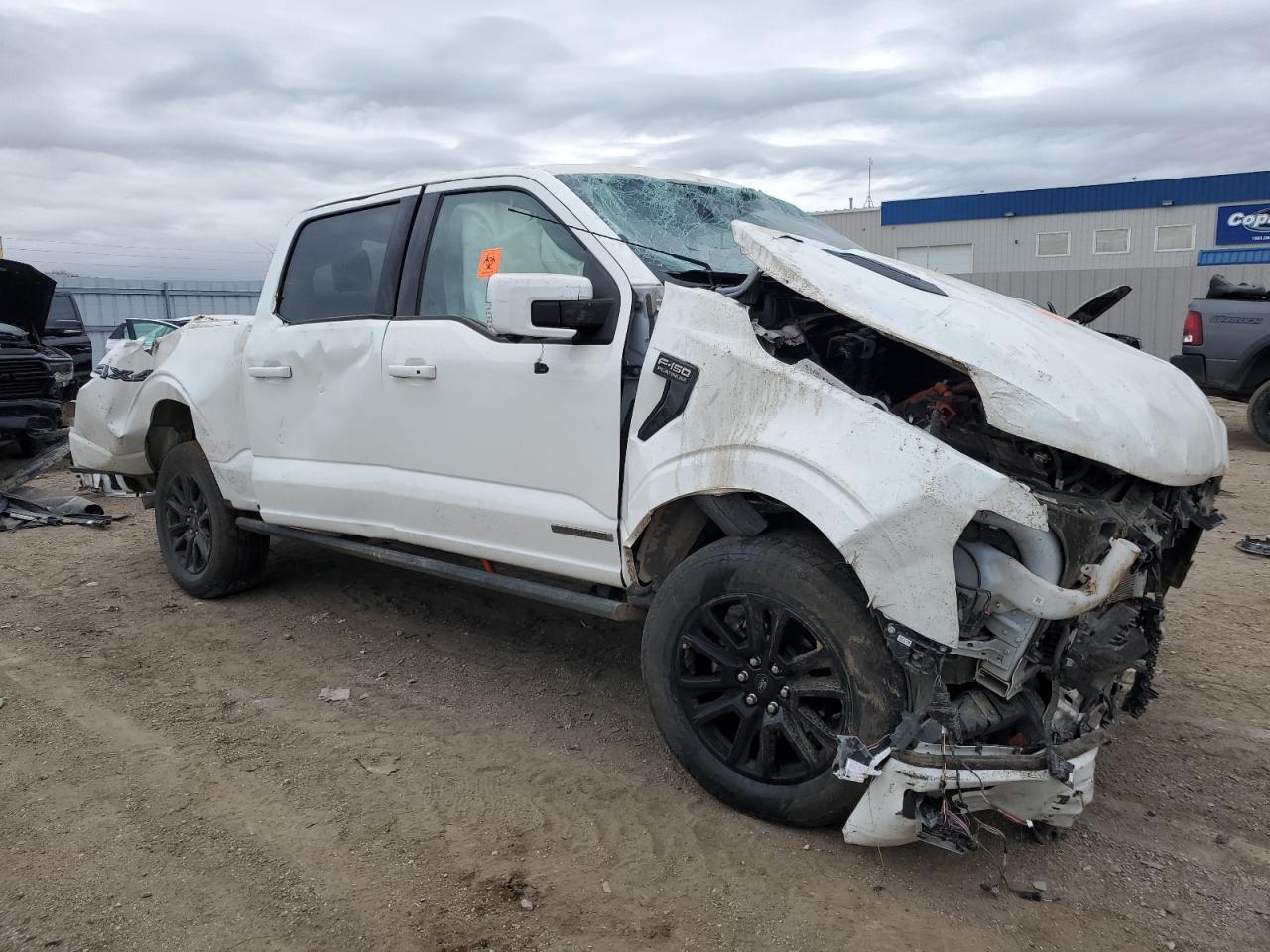 2025 FORD F-150 Lightning