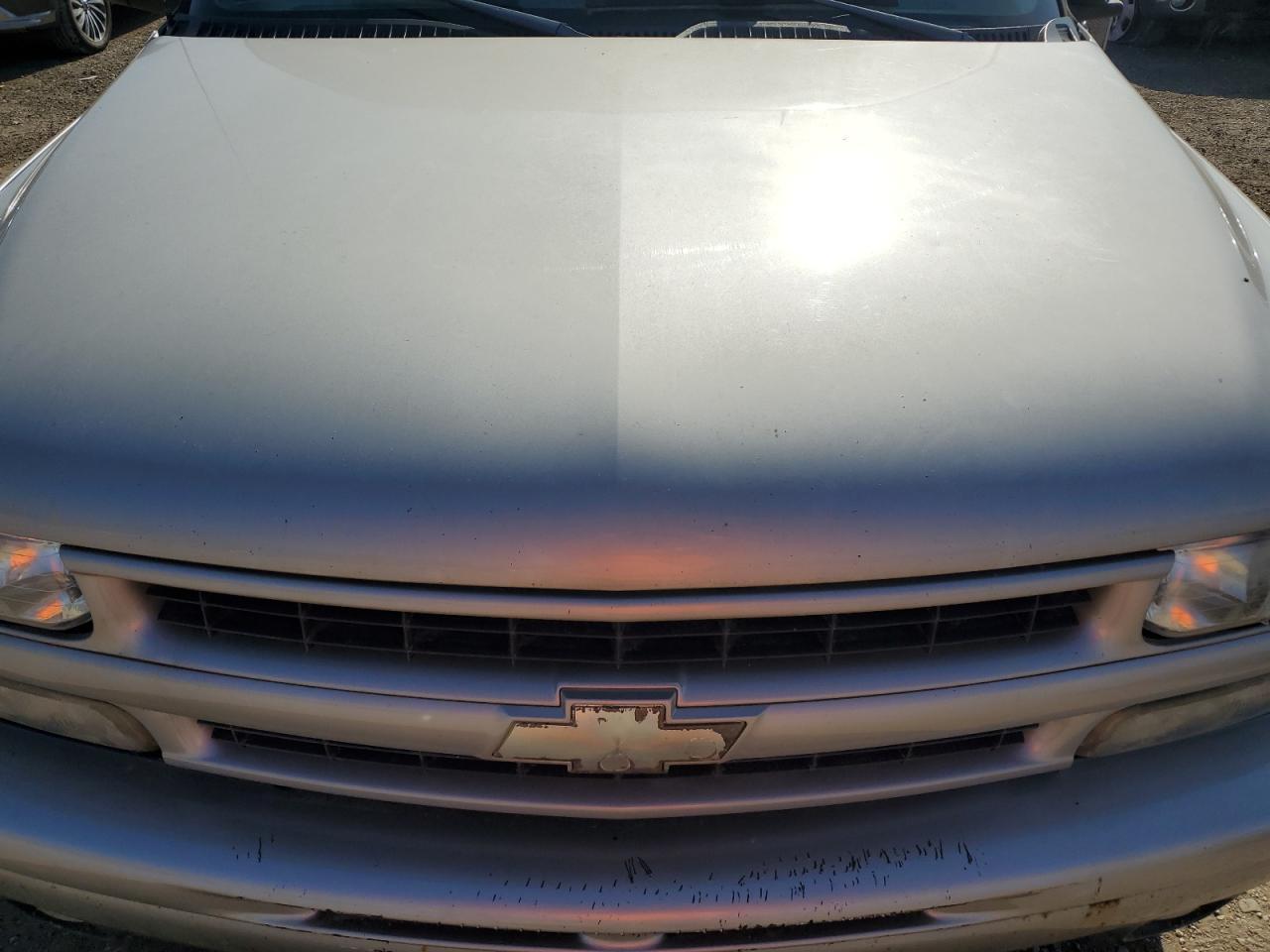 2005 CHEVROLET Suburban