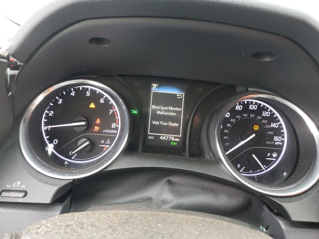 2019 TOYOTA CAMRY