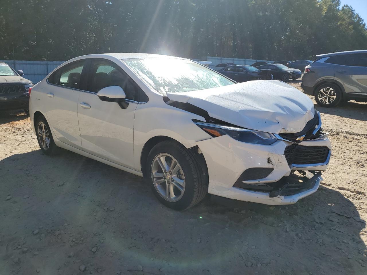 2017 CHEVROLET CRUZE