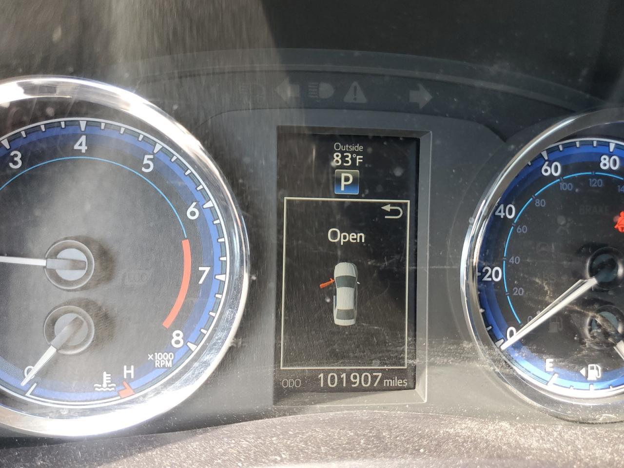 2018 TOYOTA COROLLA