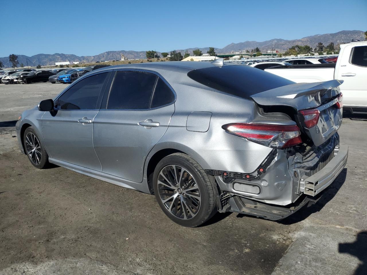 2019 TOYOTA CAMRY