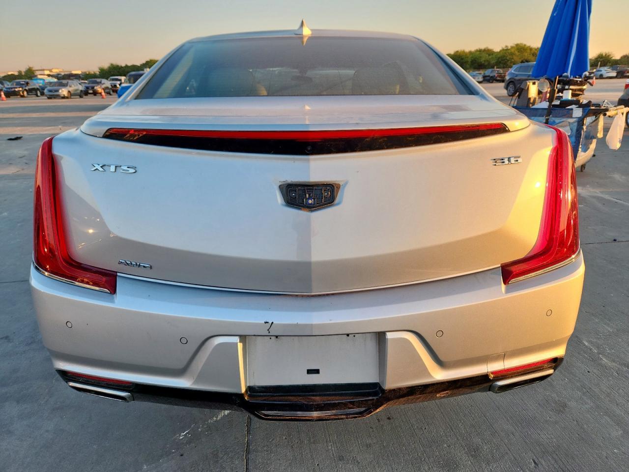 2019 CADILLAC XTS