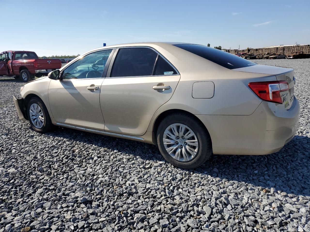 2012 TOYOTA CAMRY