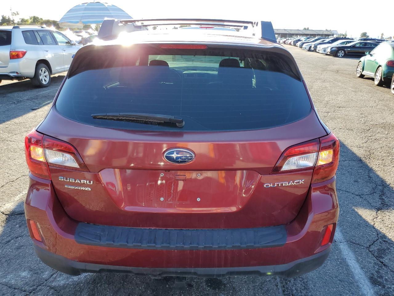2015 SUBARU Outback