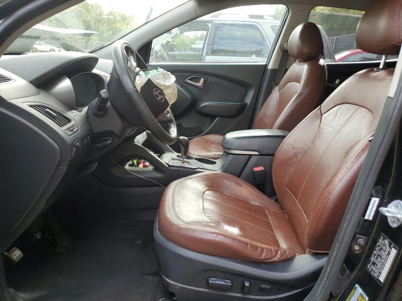 2011 HYUNDAI TUCSON