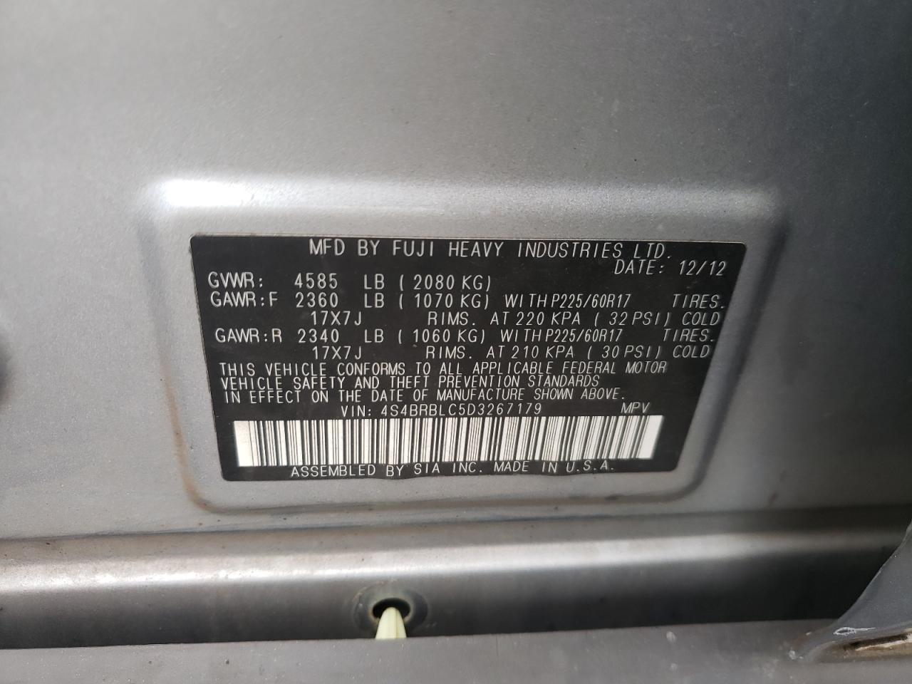 2013 SUBARU Outback