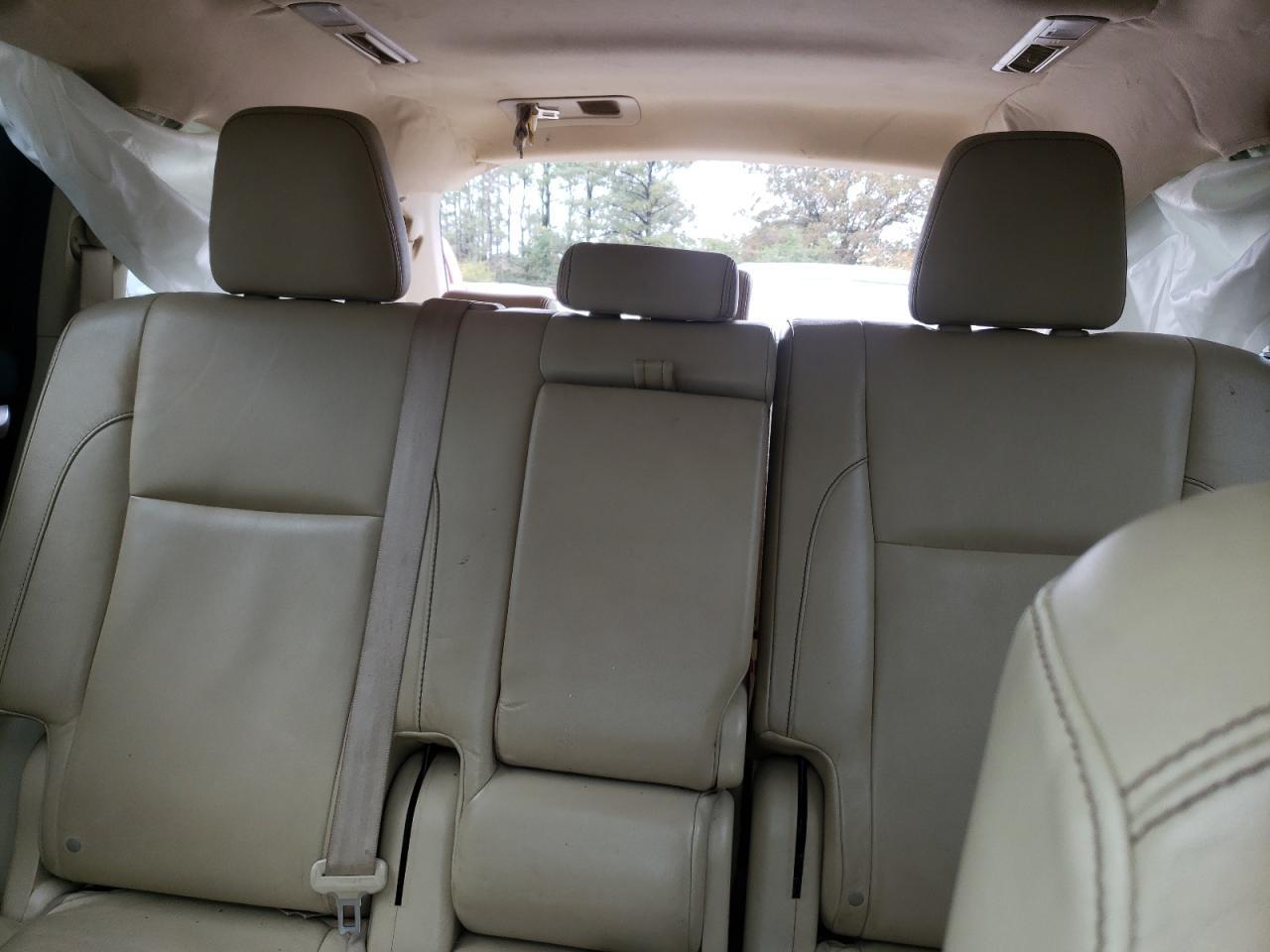 2014 TOYOTA HIGHLANDER