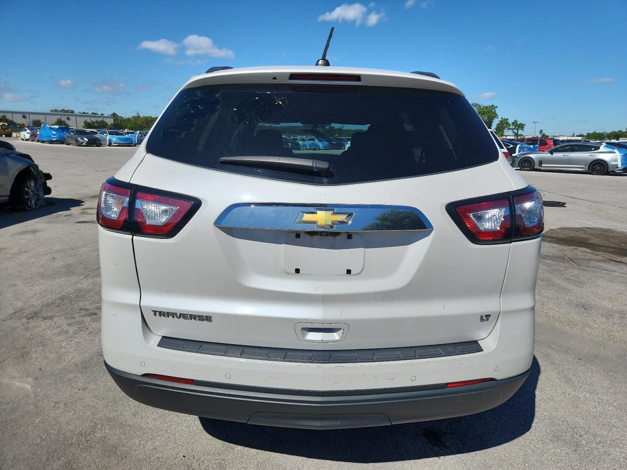 2017 CHEVROLET TRAVERSE