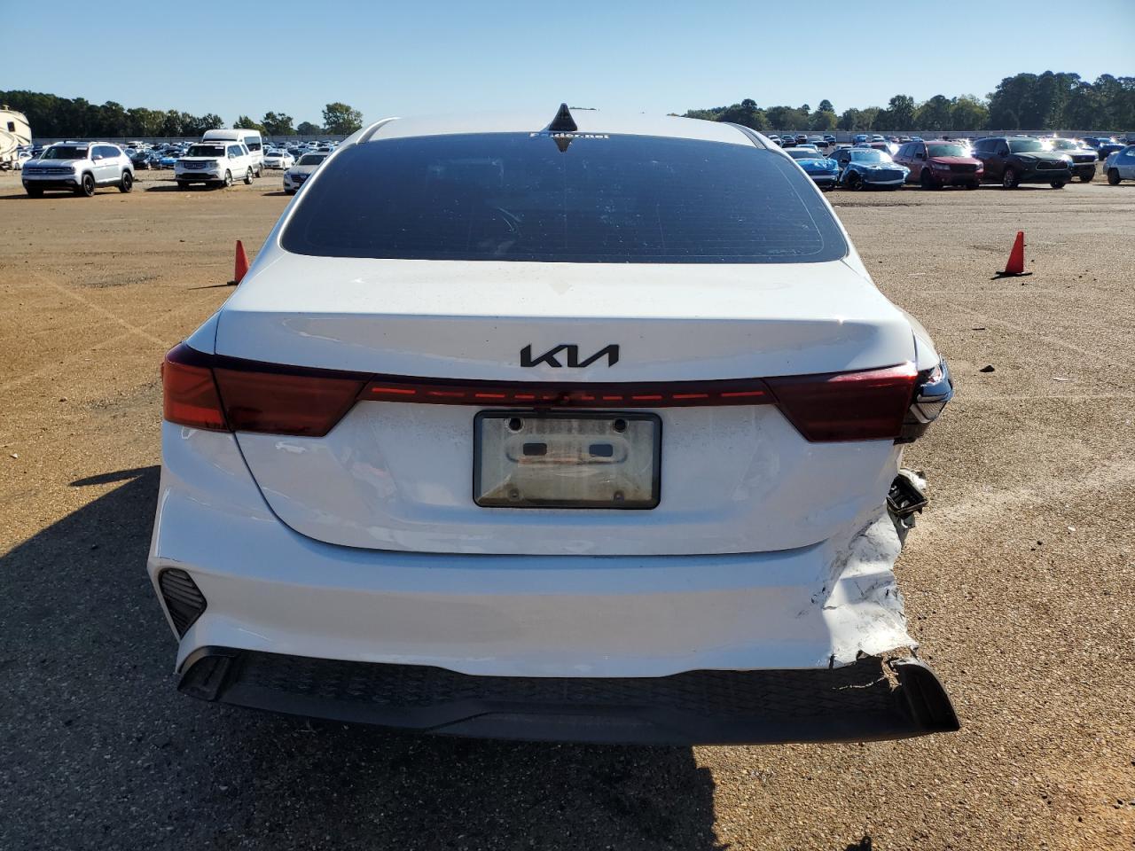 2024 KIA FORTE