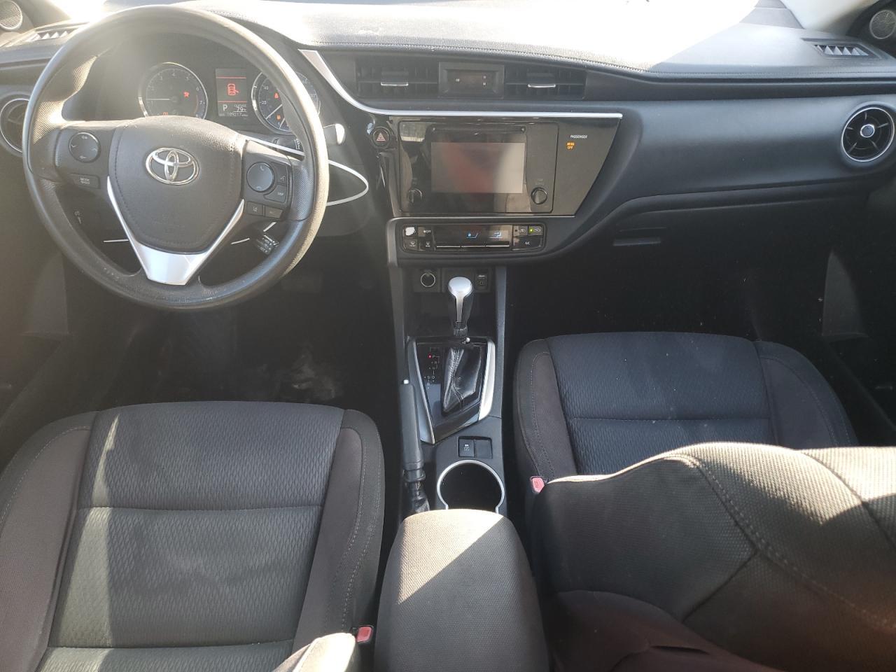 2017 TOYOTA COROLLA