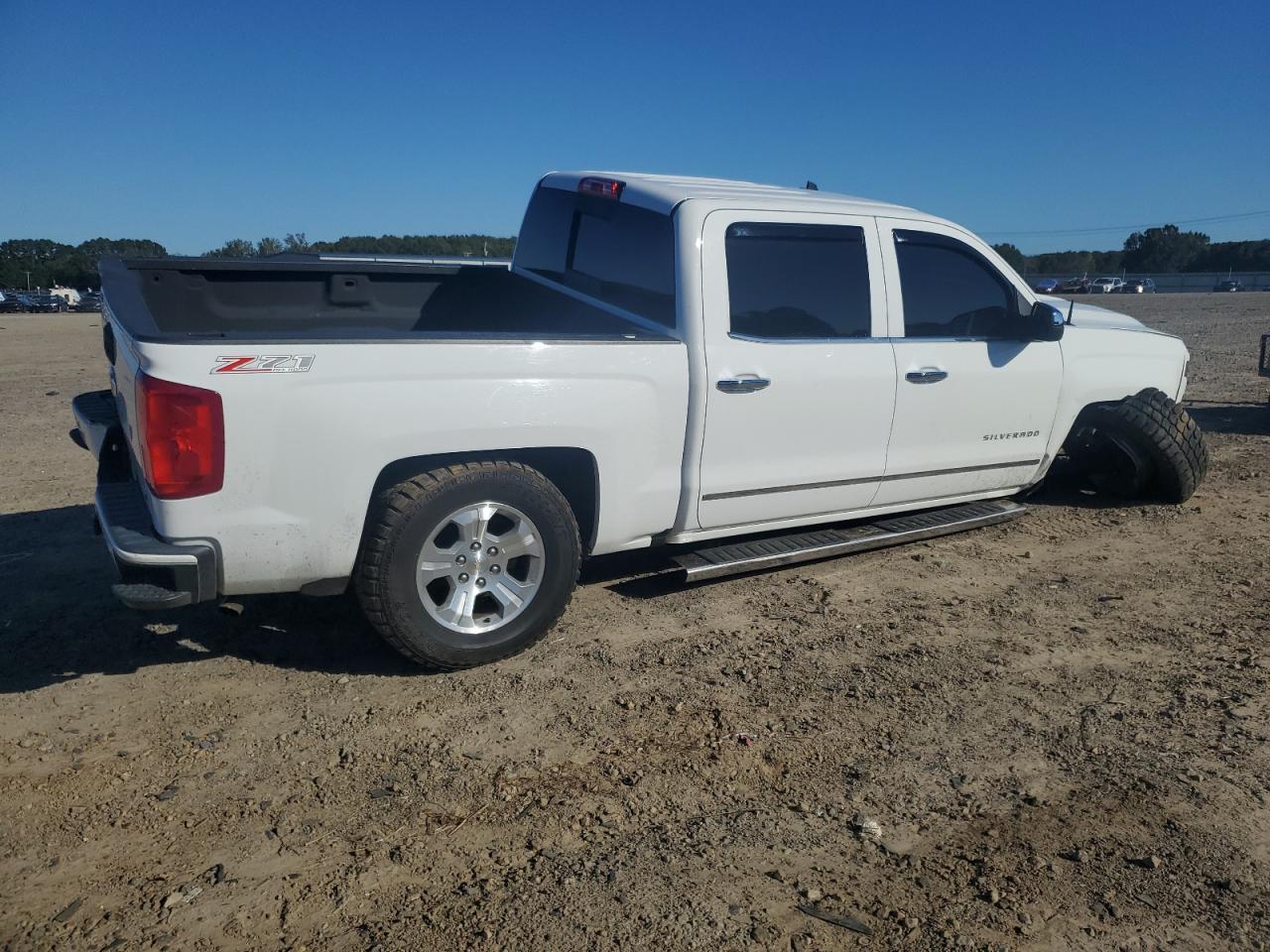 2017 CHEVROLET Silverado