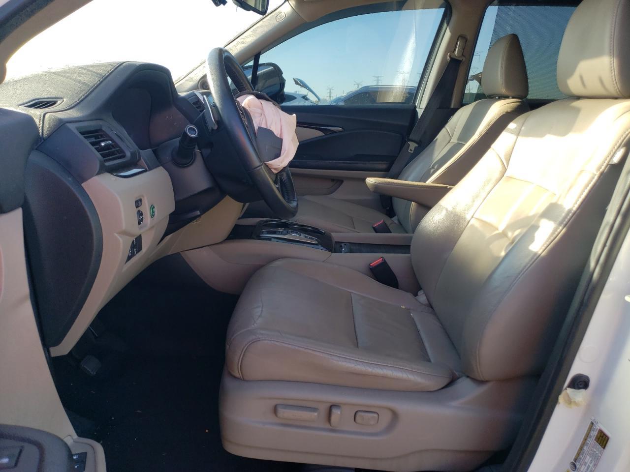 2016 HONDA PILOT
