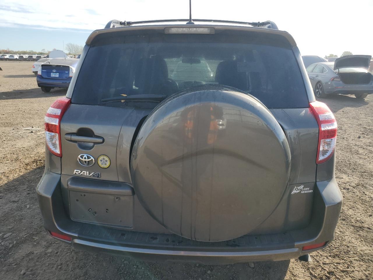2012 TOYOTA RAV4