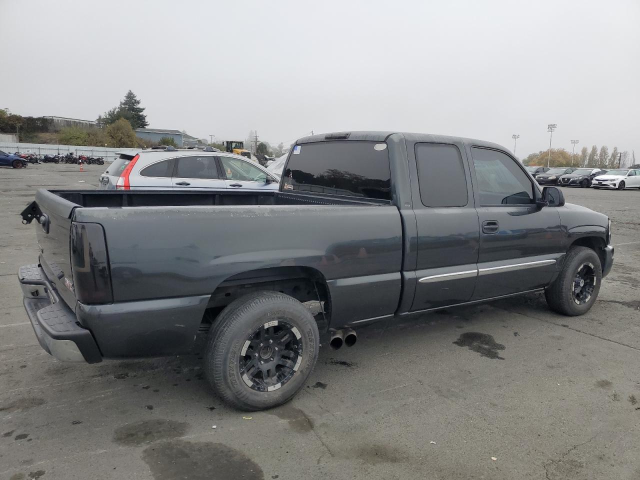 2004 GMC Sierra
