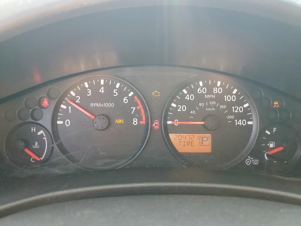 2015 NISSAN Frontier