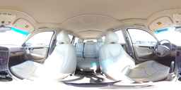 2004 VOLVO V70