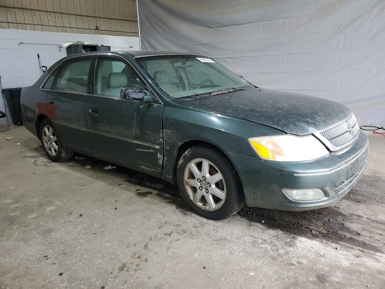 2002 TOYOTA Avalon