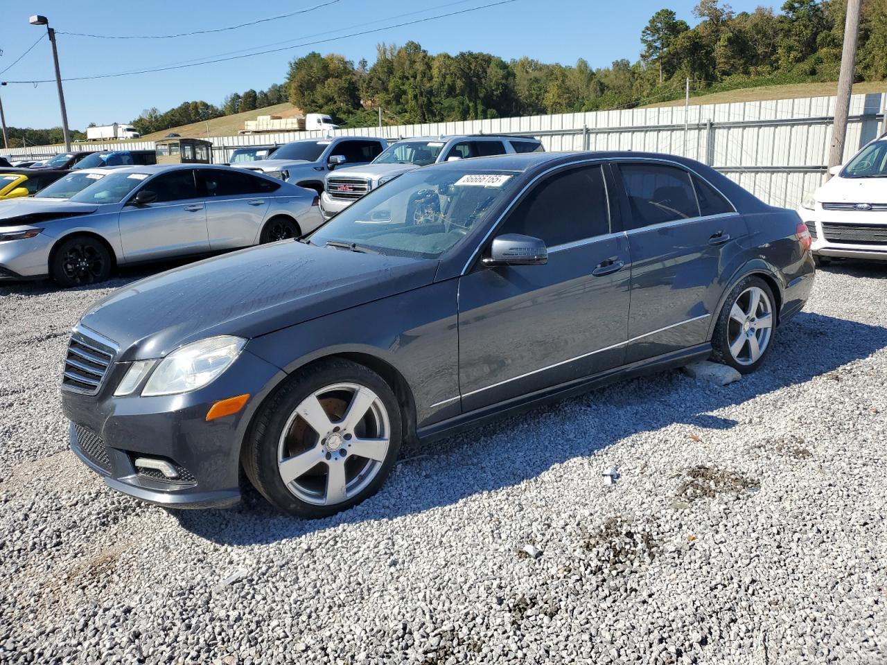 2011 MERCEDES-BENZ E-Class
