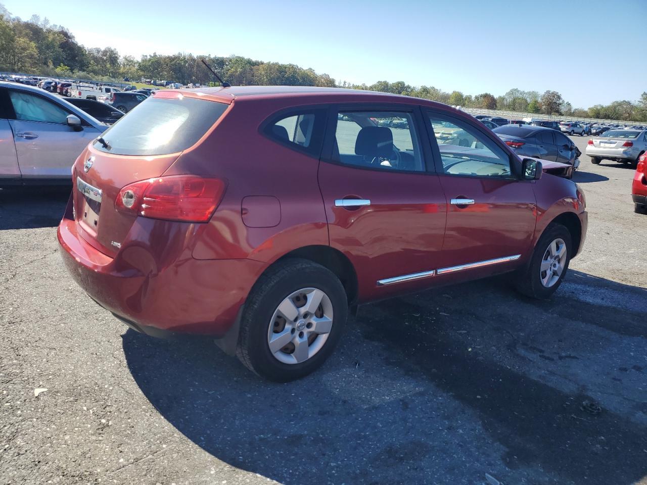 2015 NISSAN ROGUE