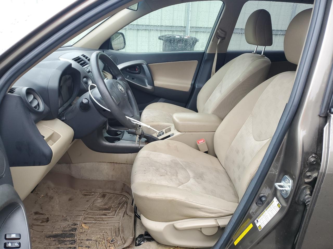 2011 TOYOTA RAV4