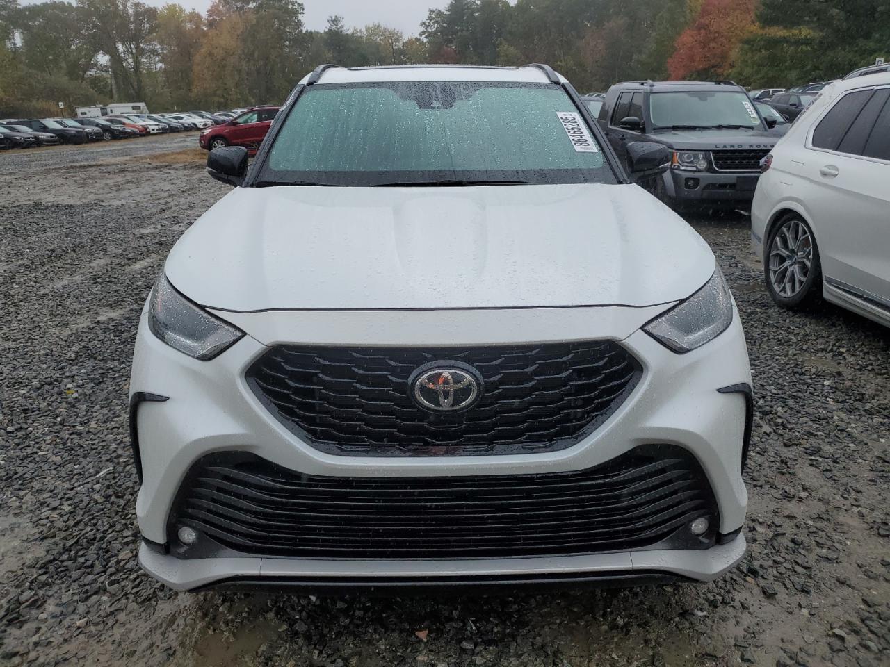 2022 TOYOTA HIGHLANDER