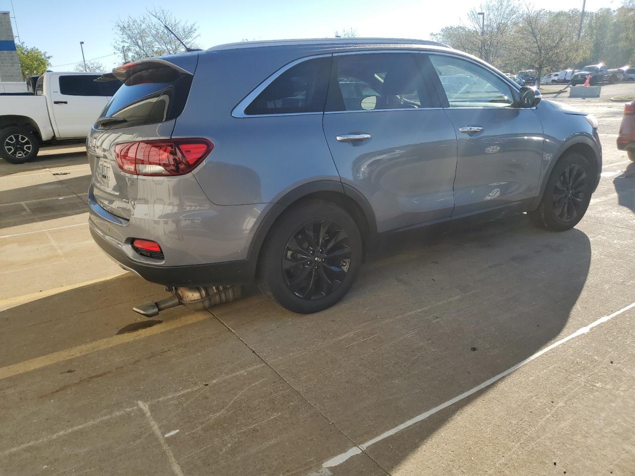 2020 KIA SORENTO