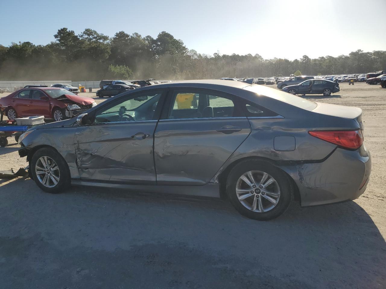 2014 HYUNDAI SONATA