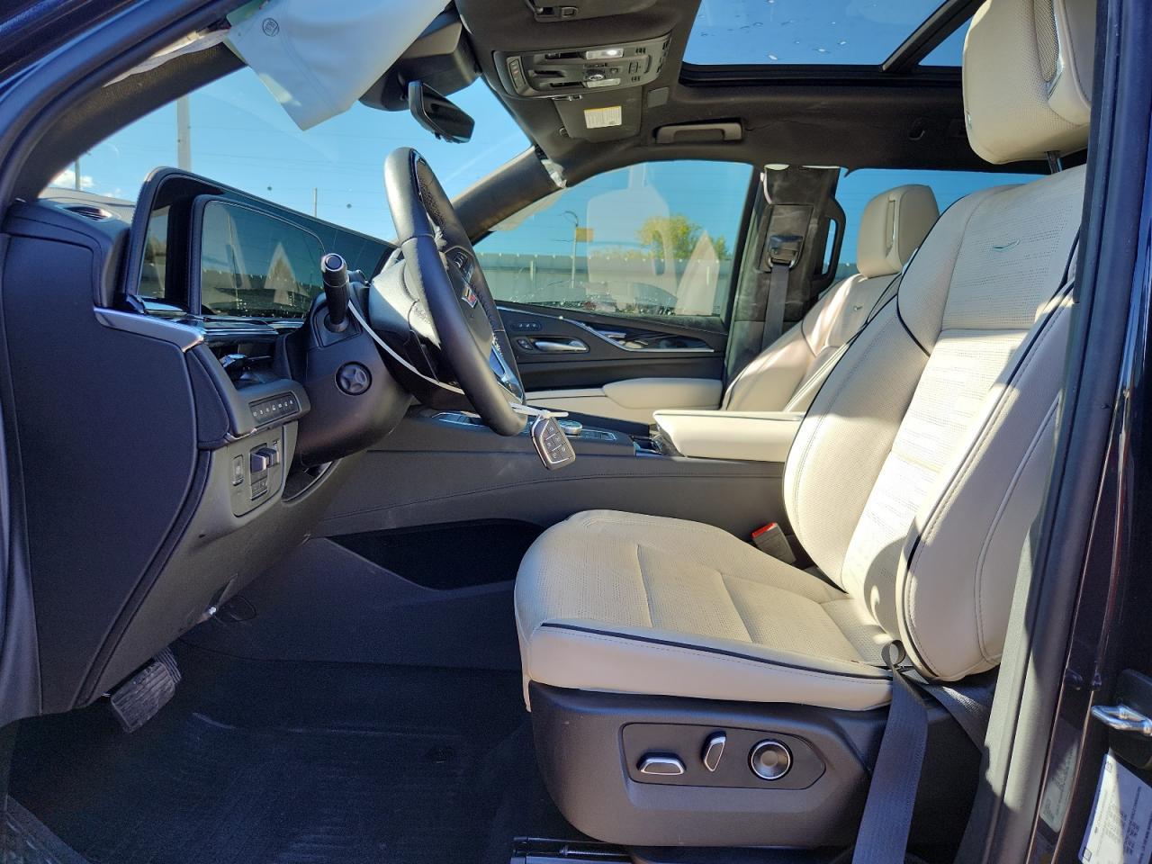 2024 CADILLAC ESCALADE