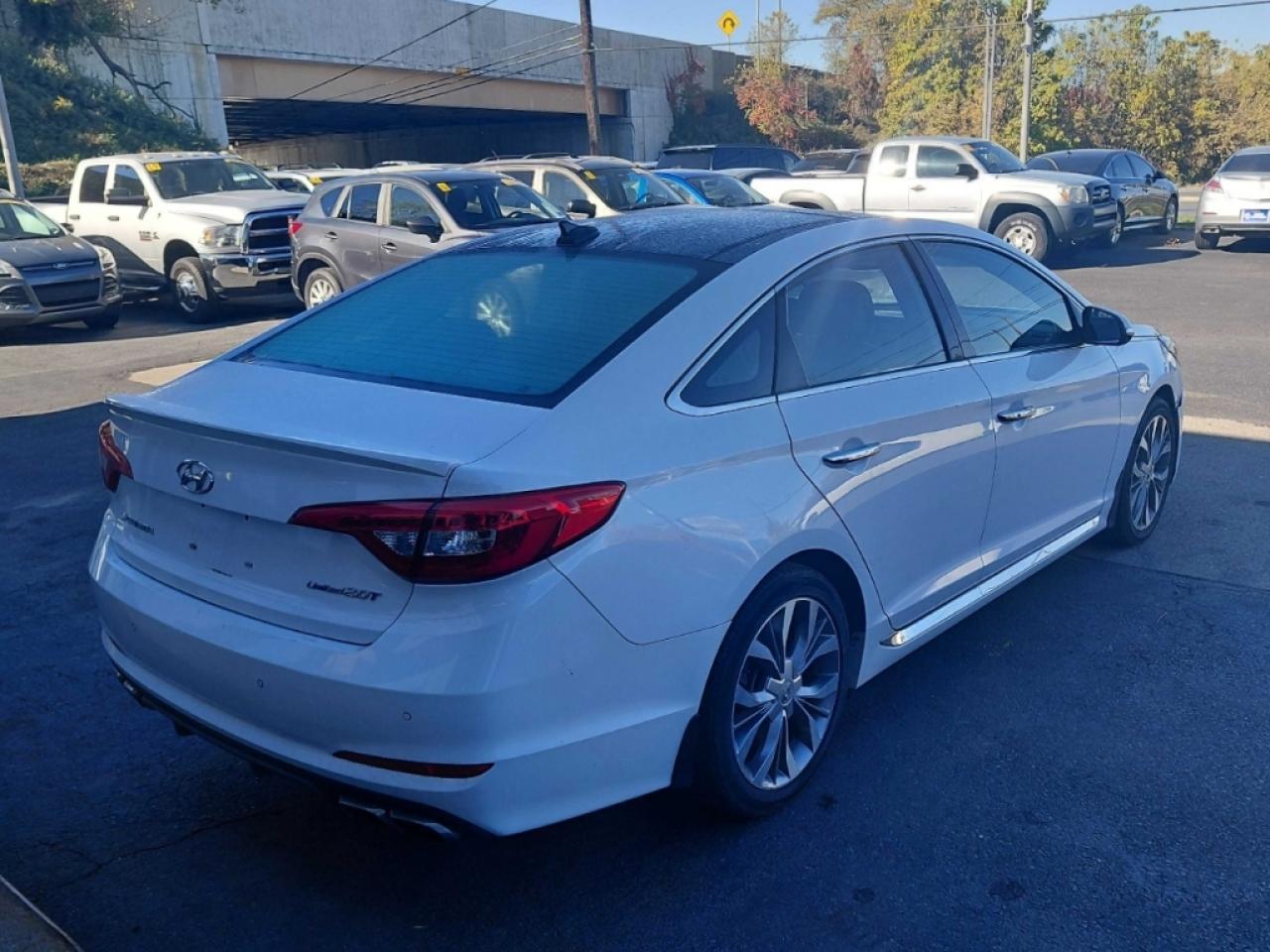 2017 HYUNDAI SONATA