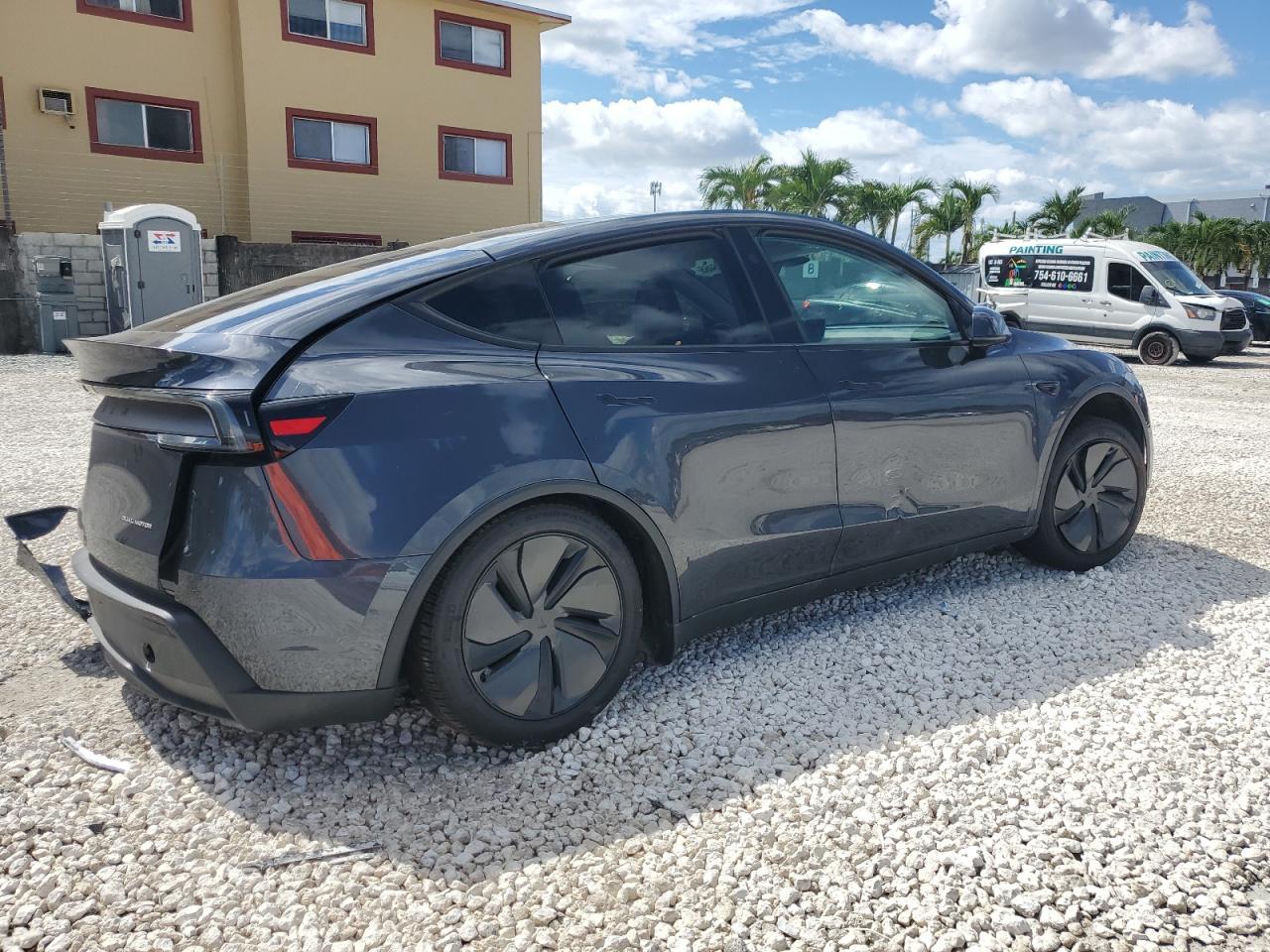 2026 TESLA MODEL Y
