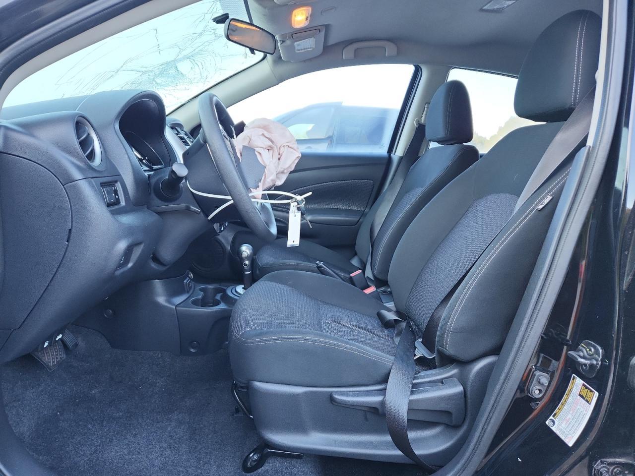 2017 NISSAN VERSA