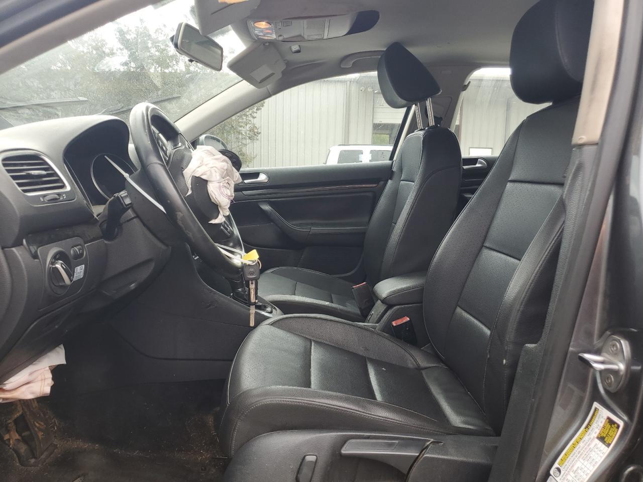 2013 VOLKSWAGEN JETTA