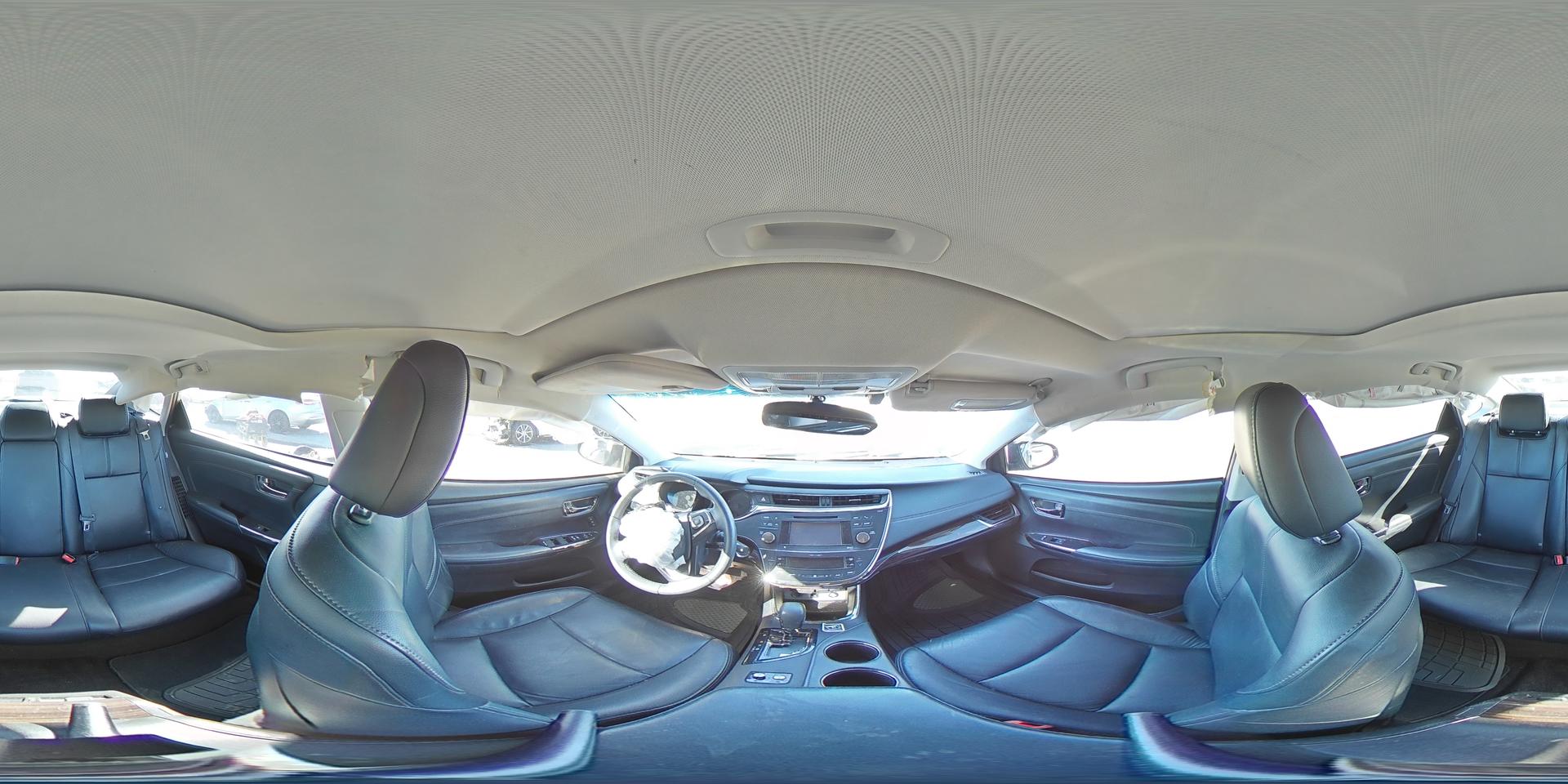 2014 TOYOTA Avalon