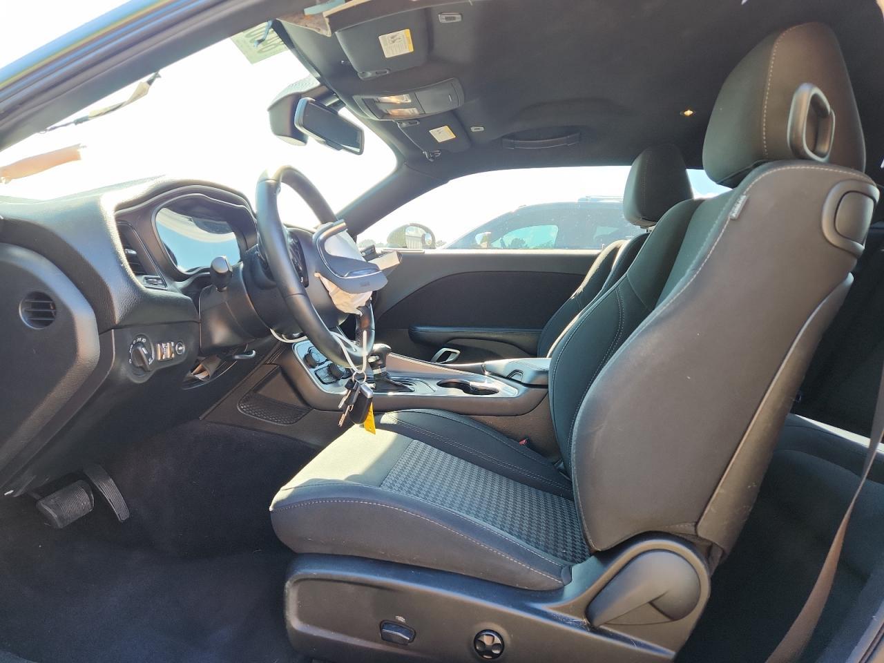 2019 DODGE Challenger