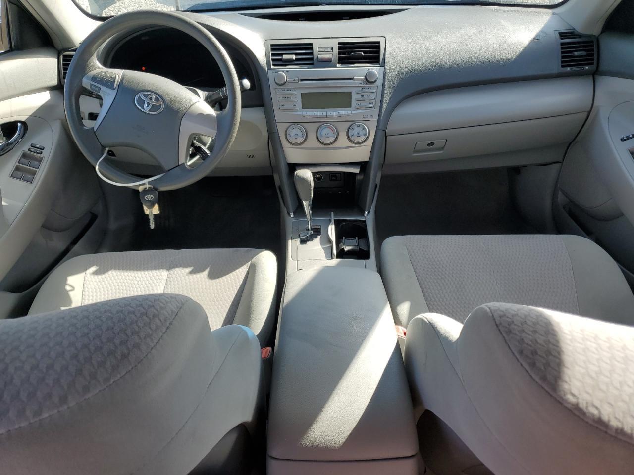 2010 TOYOTA CAMRY