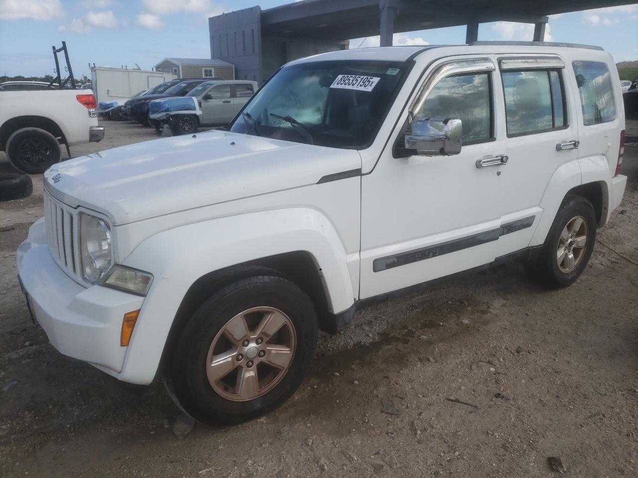 2012 JEEP Liberty