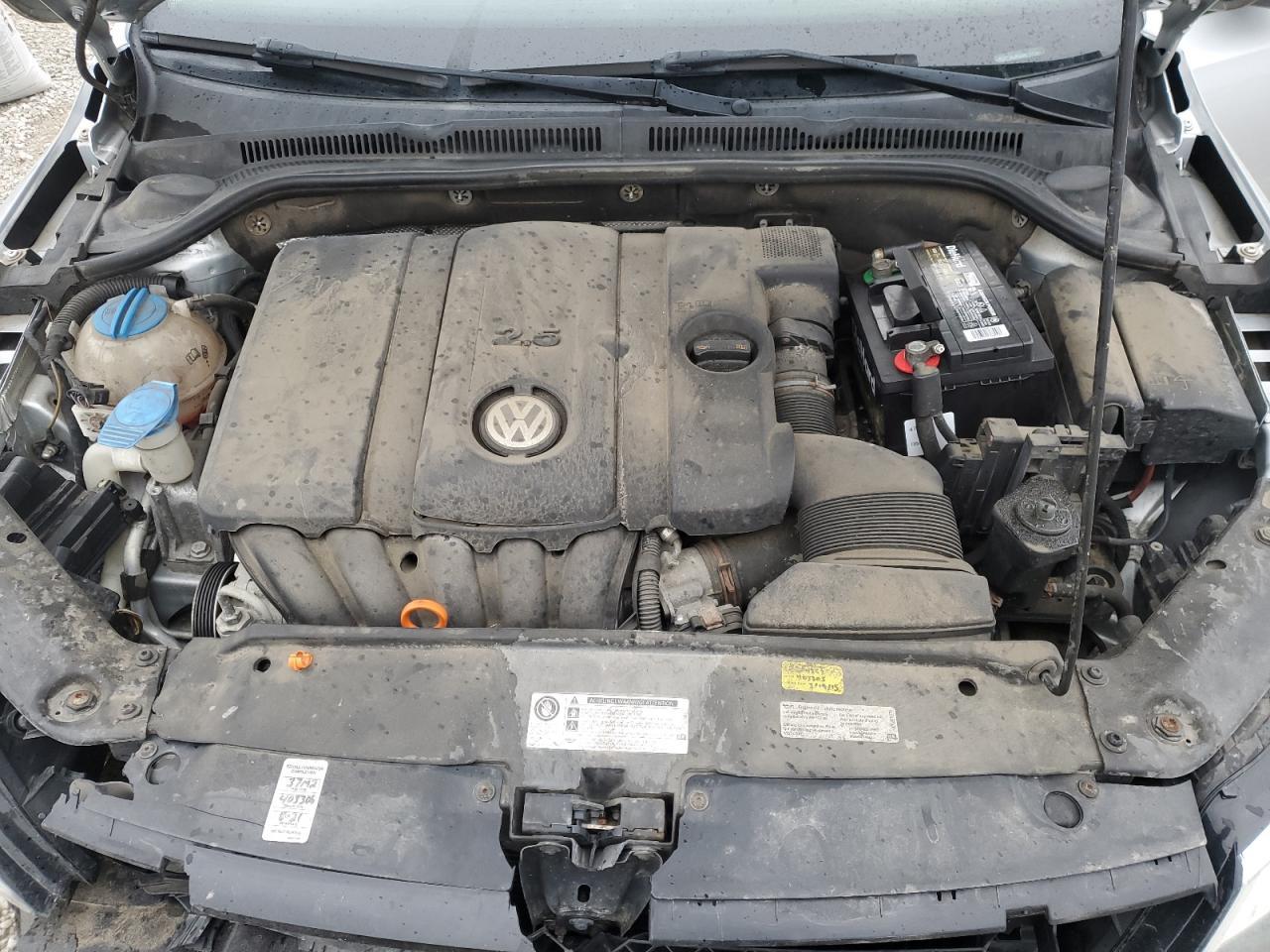 2012 VOLKSWAGEN JETTA