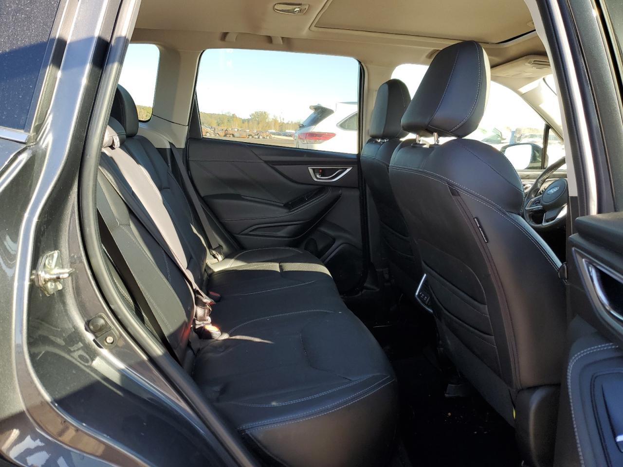 2020 SUBARU FORESTER