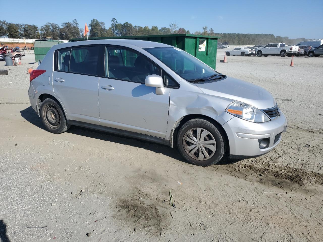 2012 NISSAN VERSA