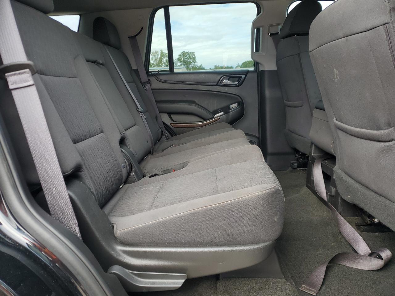 2017 CHEVROLET Tahoe