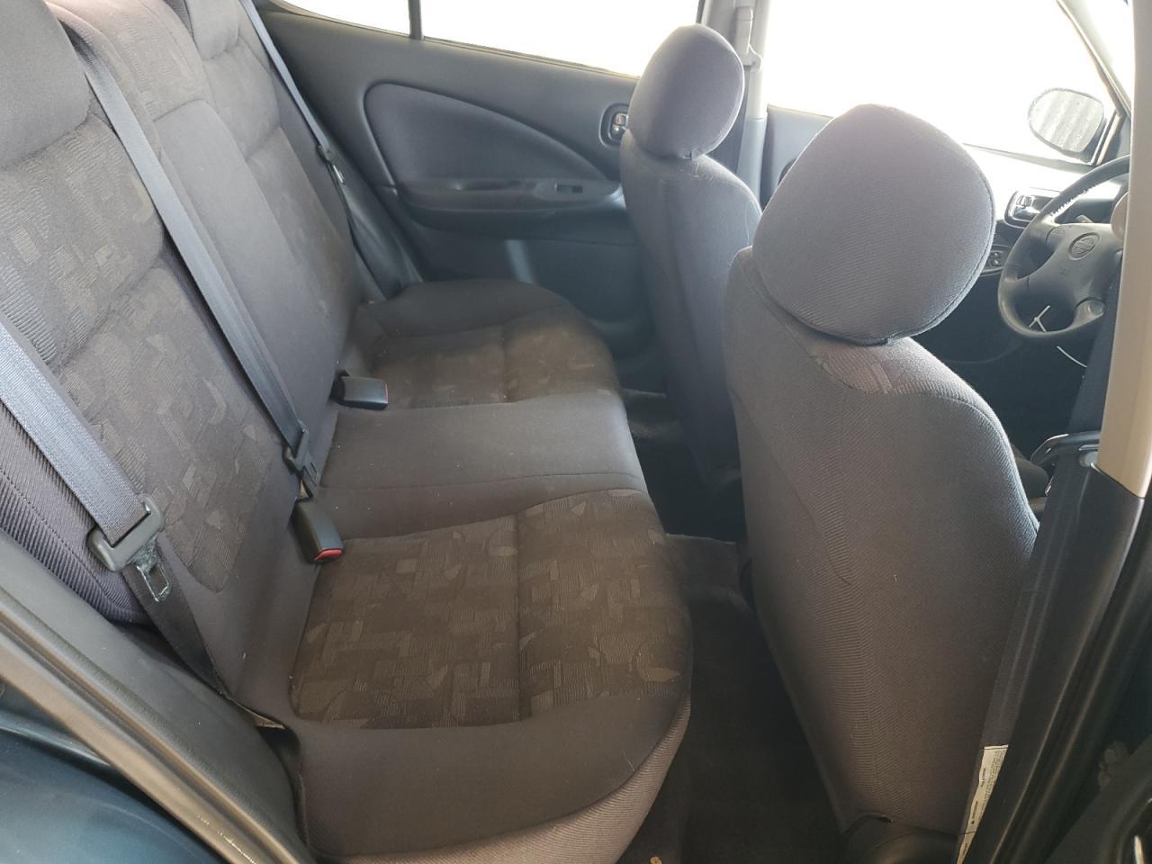 2001 NISSAN SENTRA