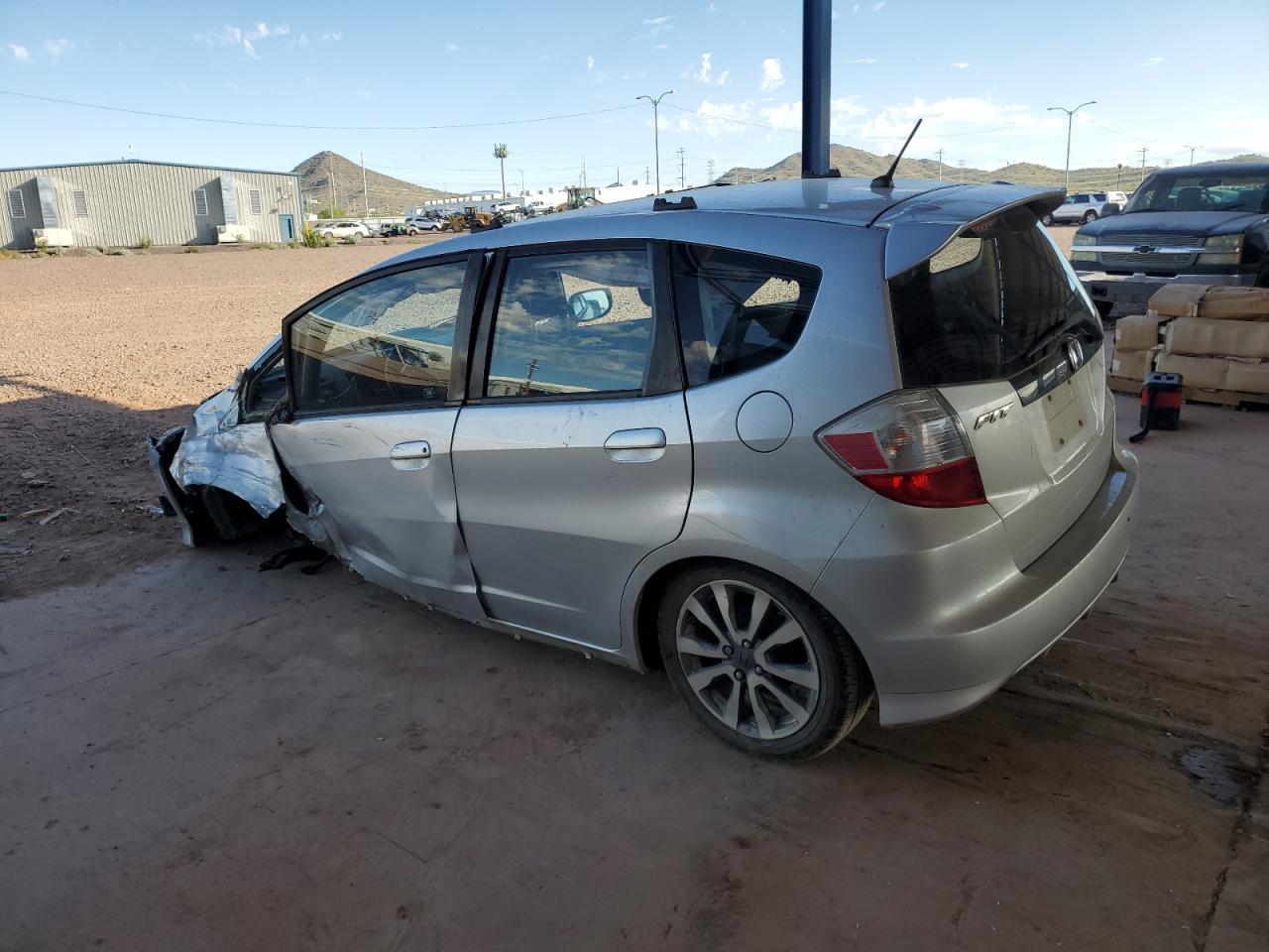 2013 HONDA FIT