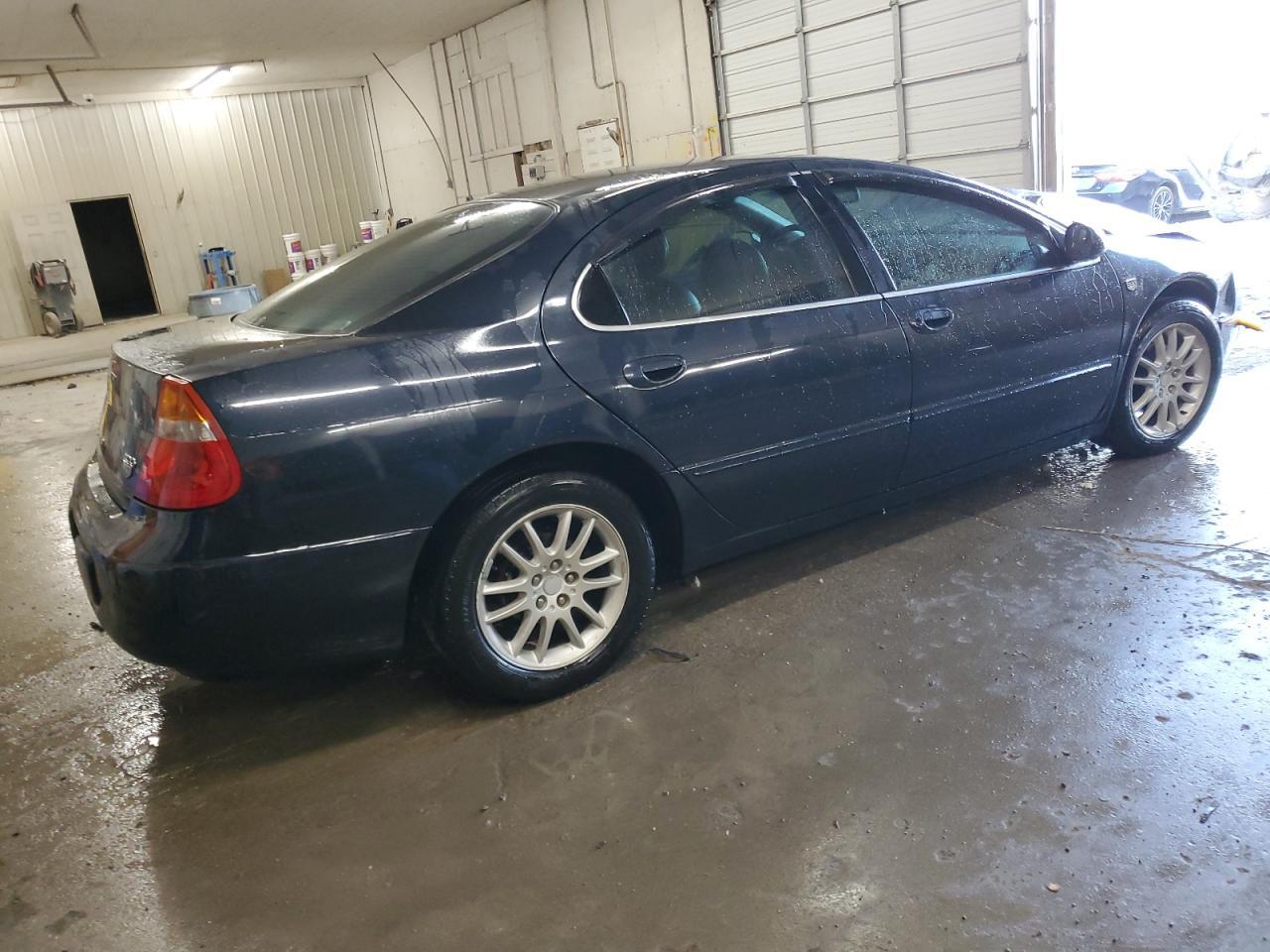 2002 CHRYSLER 300m