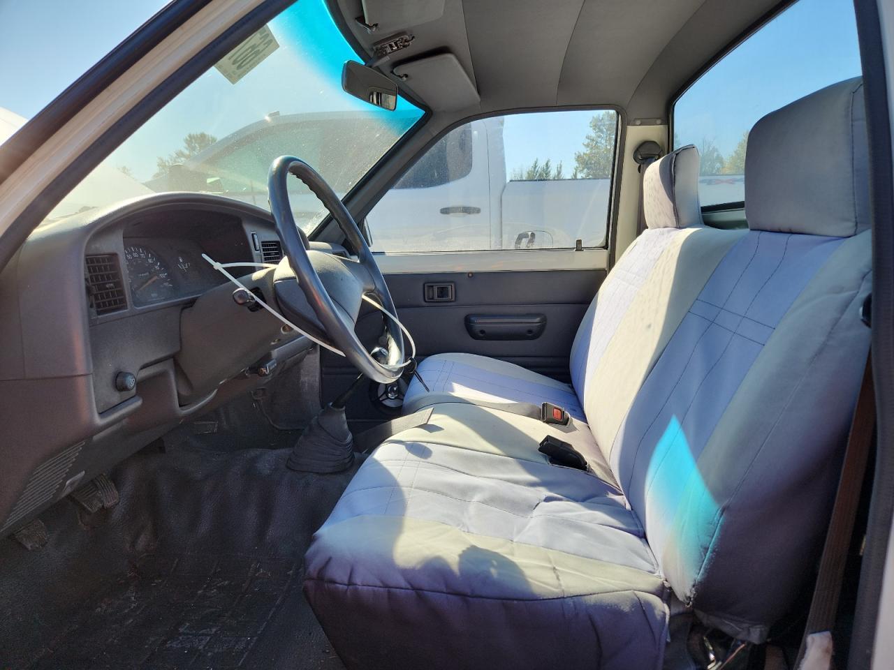 1989 TOYOTA Pickup