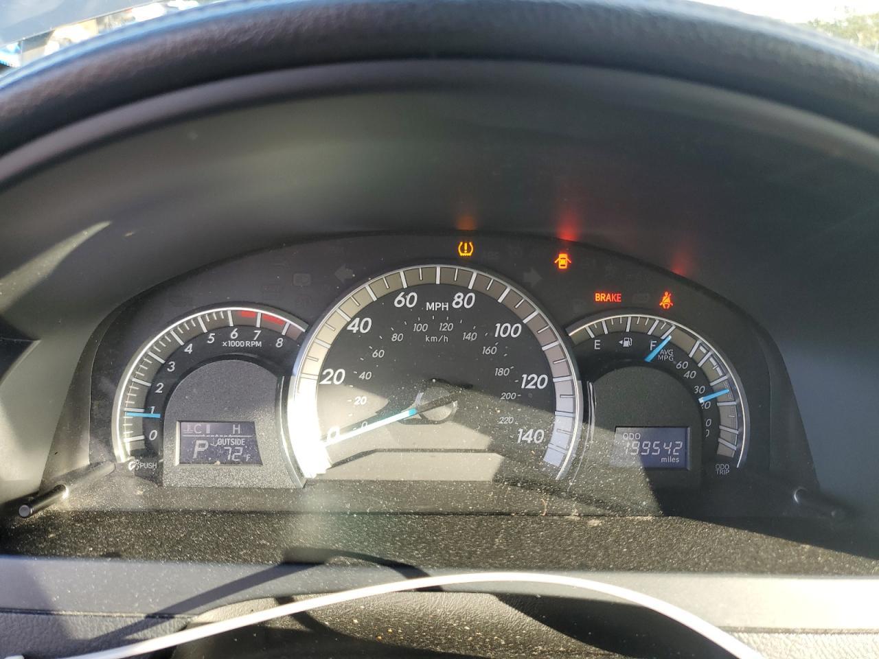 2014 TOYOTA CAMRY