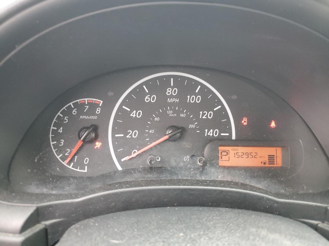 2015 NISSAN VERSA