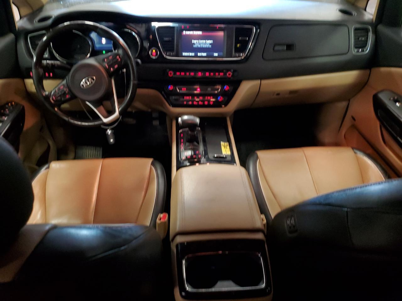 2017 KIA SEDONA