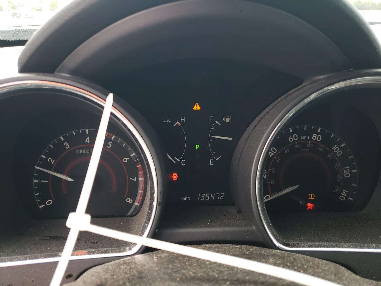 2010 TOYOTA HIGHLANDER
